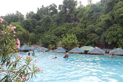 Villa Filomena Natural Spring Resort Indang .